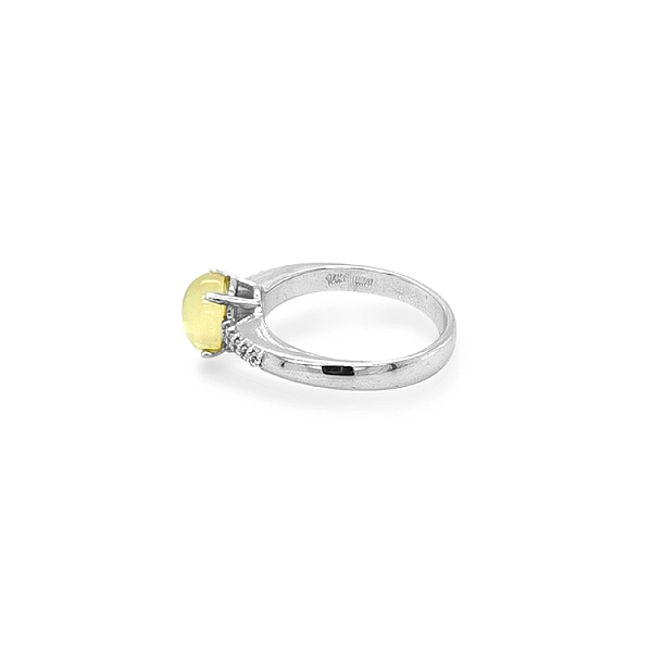 Nhẫn vàng đính đá thạch anh và zirconia