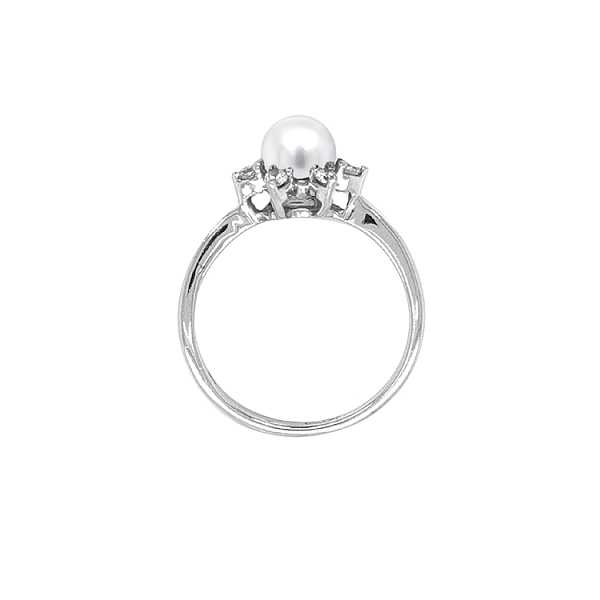Nhẫn vàng đính ngọc trai và đá zircon