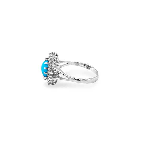 Nhẫn vàng với Tyrrhys và Zircons