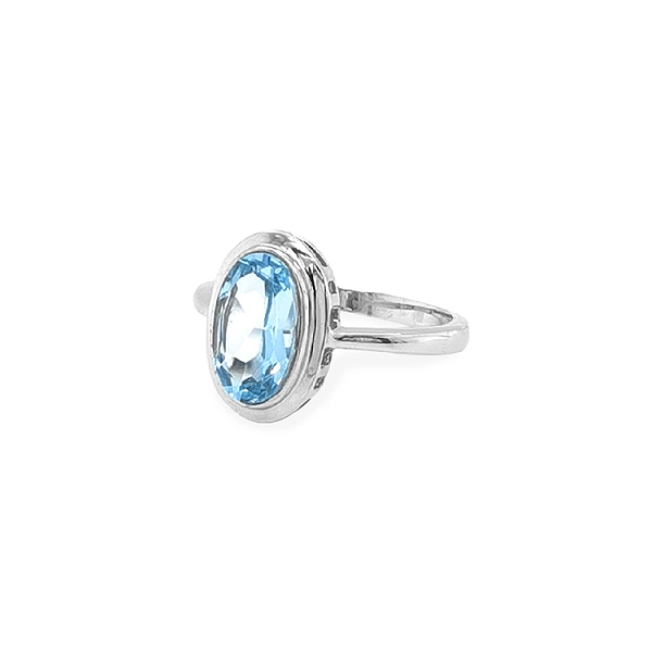 Nhẫn vàng đính đá zircon xanh