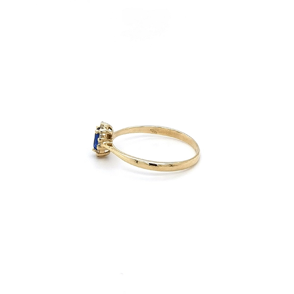 Nhẫn vàng đính đá sapphire