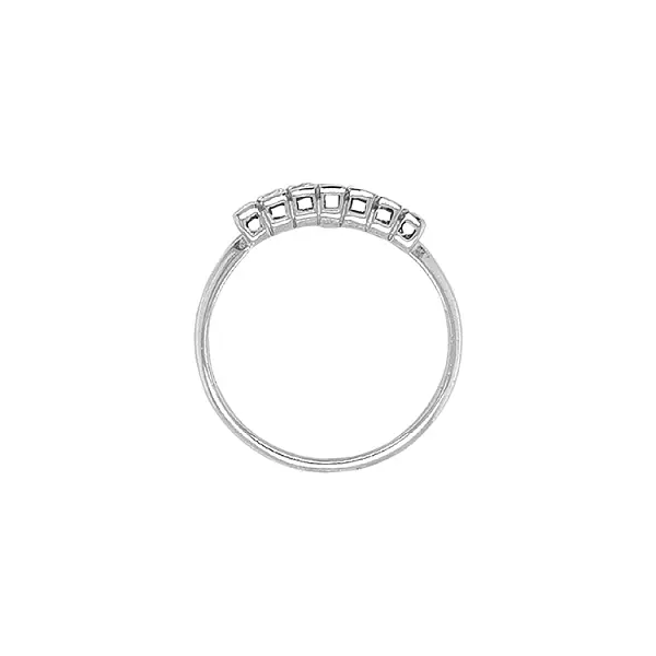 Nhẫn vàng đính đá zircon