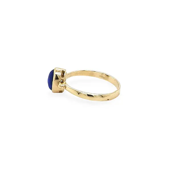 Nhẫn vàng đính đá lapis lazuli