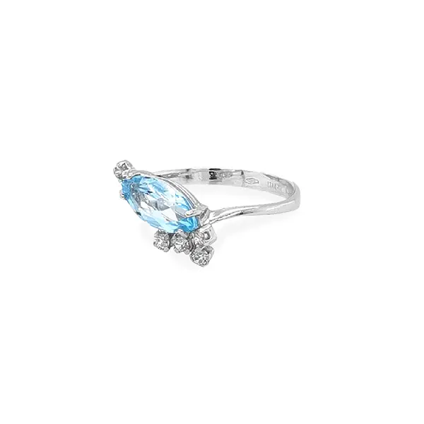 Nhẫn vàng đính đá zircon xanh