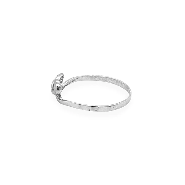 Nhẫn vàng đính đá zircon