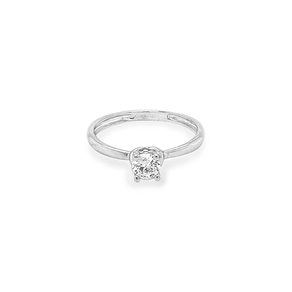Nhẫn đính hôn bằng vàng với đá zircon
