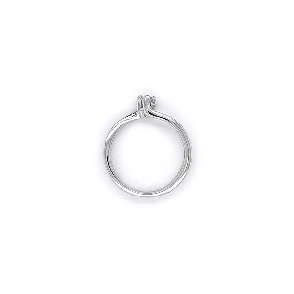 Nhẫn đính hôn bằng vàng trắng và zircon