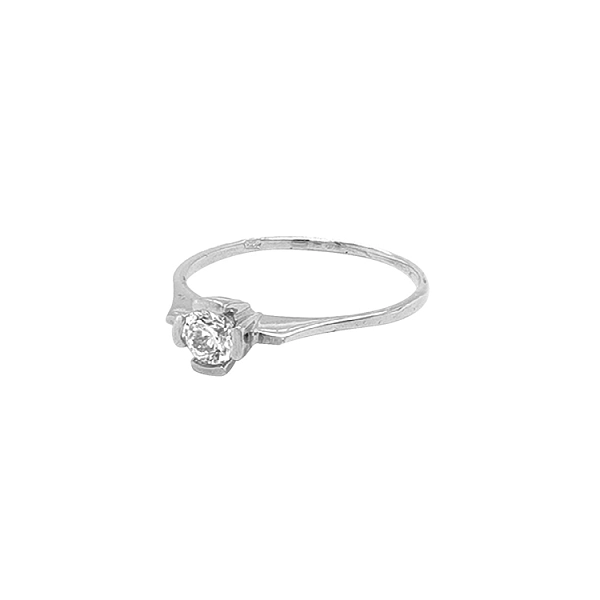 Nhẫn vàng đính đá zircon