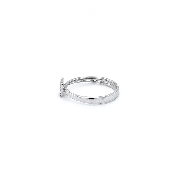 Nhẫn vàng trắng đính đá zircon trắng