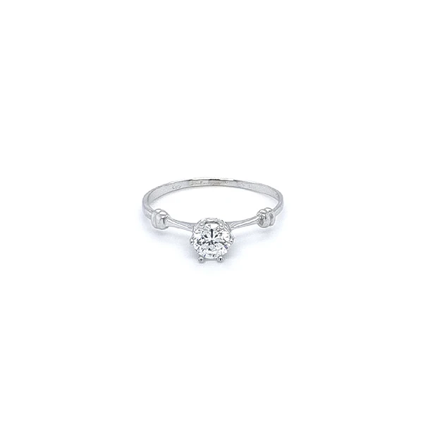 Nhẫn đính hôn bằng vàng trắng và zircon
