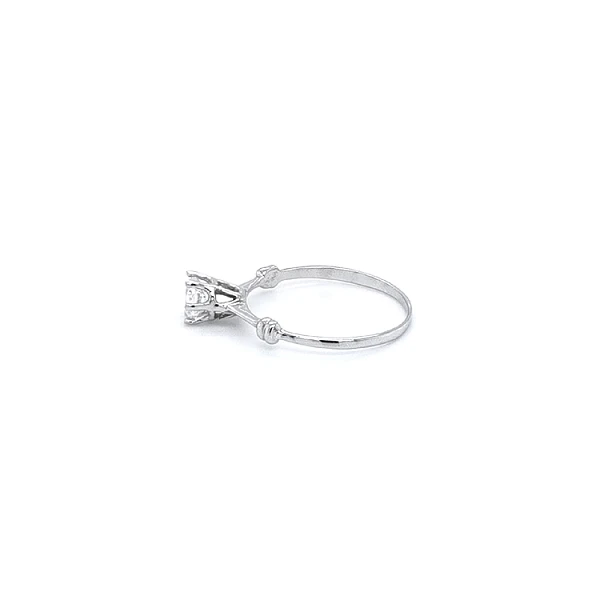 Nhẫn đính hôn bằng vàng trắng và zircon