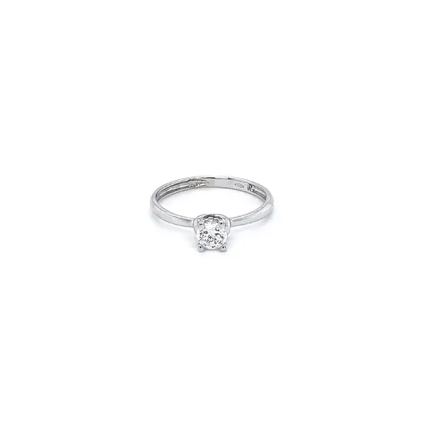 Nhẫn đính hôn bằng vàng trắng và zircon