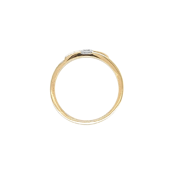 Nhẫn vàng đính đá zircon