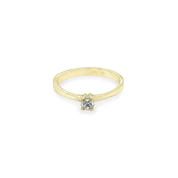 Nhẫn đính hôn bằng vàng với đá zircon
