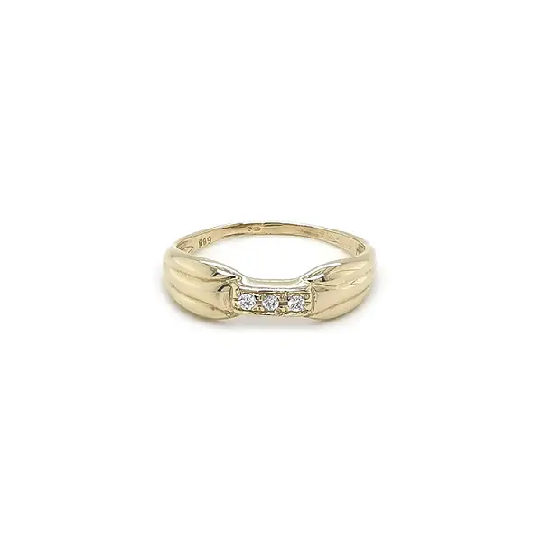 Nhẫn vàng đính đá zircon