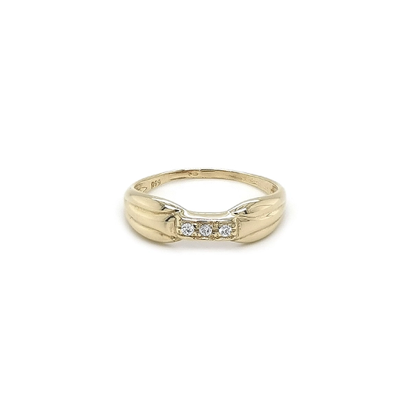 Nhẫn vàng đính đá zircon
