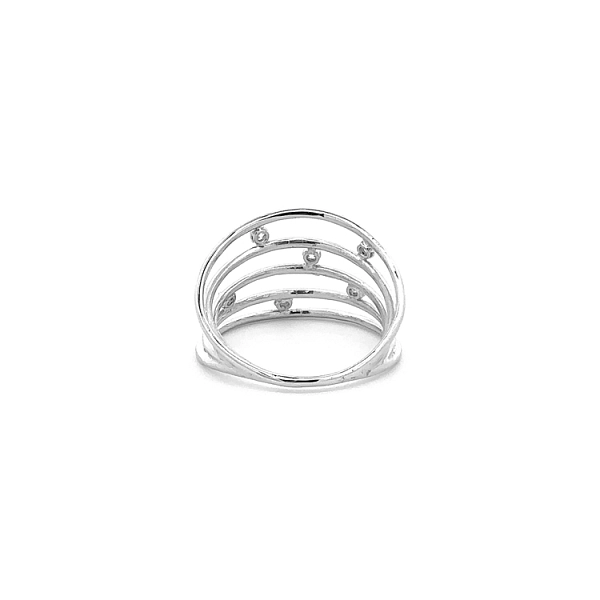 Nhẫn vàng đính đá zircon