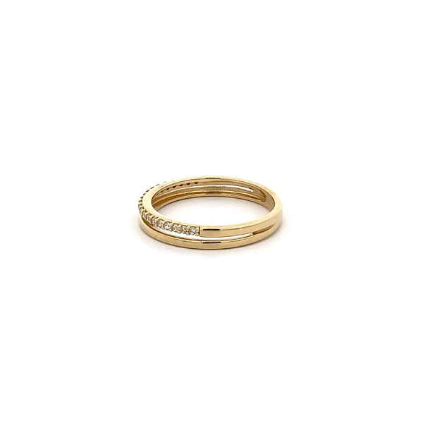 Nhẫn vàng đính đá zircon