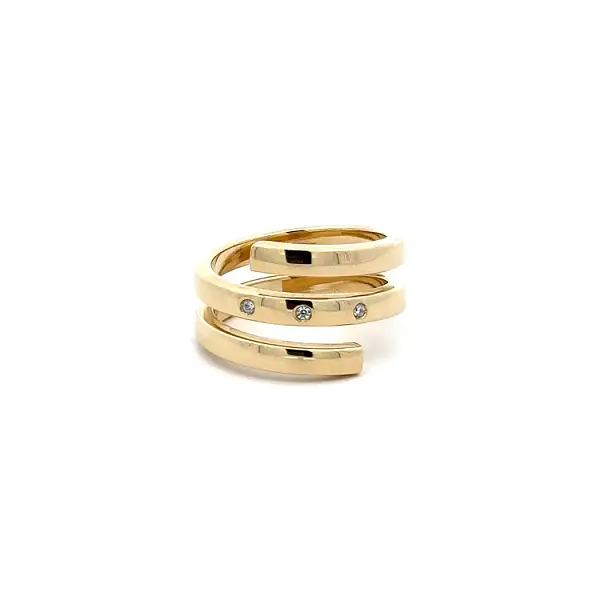 Nhẫn vàng đính đá zircon