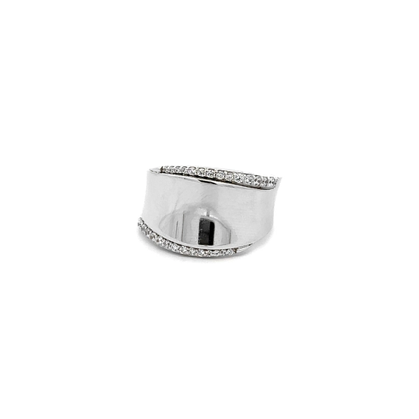 Nhẫn vàng trắng đính đá zircon trắng