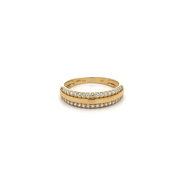 Nhẫn vàng đính đá zircon