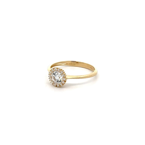 Nhẫn vàng đính đá zircon