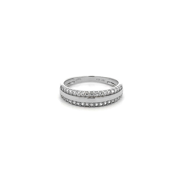 Nhẫn vàng trắng đính đá zircon trắng