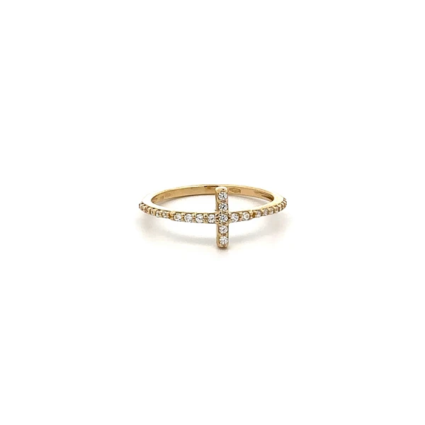 Nhẫn vàng hình thánh giá đính đá zircon