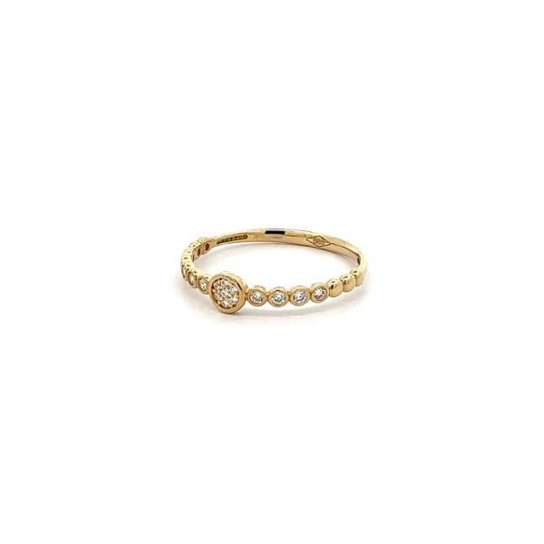 Nhẫn vàng đính đá zircon