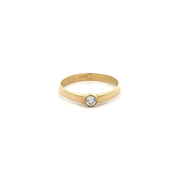 Nhẫn răng zircon vàng