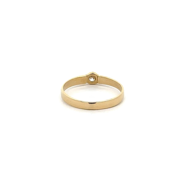 Nhẫn răng zircon vàng