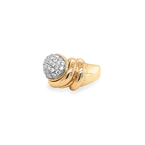 Nhẫn vàng đính đá zircon