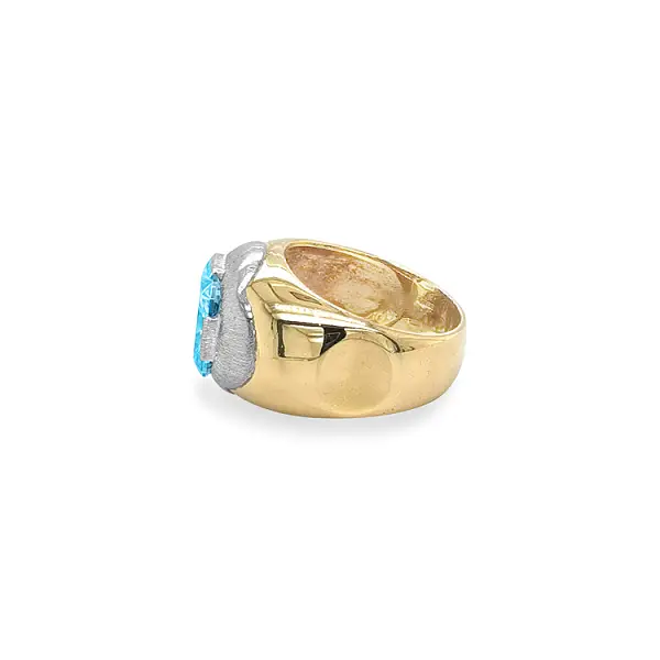 Nhẫn vàng đính đá xanh