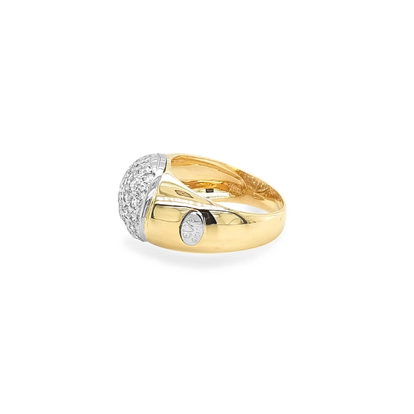 Nhẫn vàng kết hợp với đá zircon