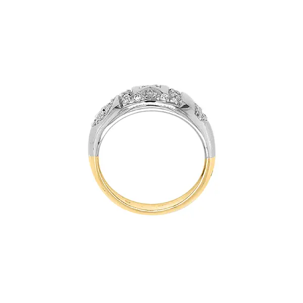 Nhẫn vàng kết hợp với đá zircon