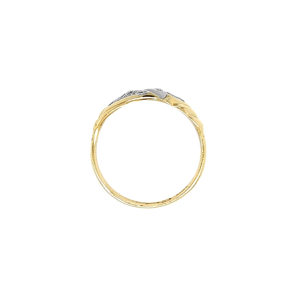 Nhẫn vàng đính đá zircon