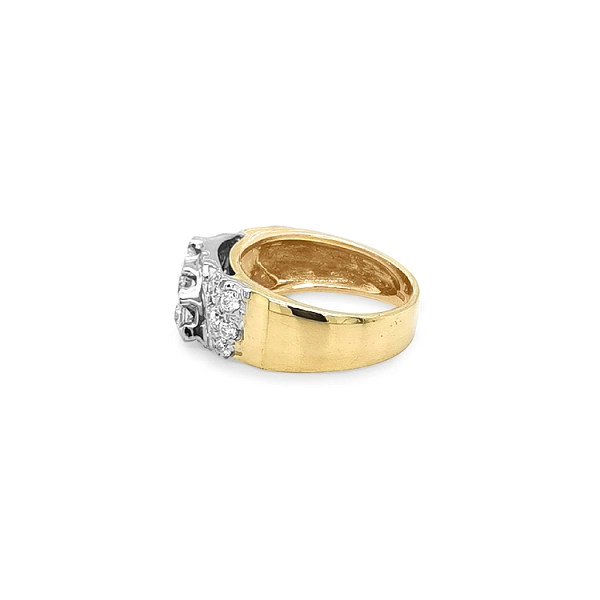 Nhẫn vàng đính đá zircon