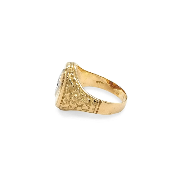 Nhẫn nam vàng với đá zircon