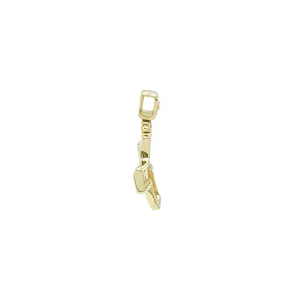 Mặt dây chuyền vàng hình thánh giá đính đá zircon