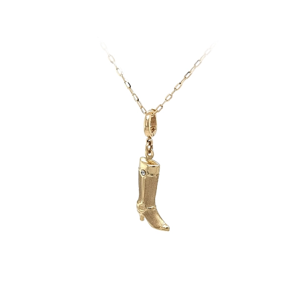 Mặt dây chuyền vàng hình Cossack đính đá zircon