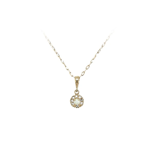 Mặt dây chuyền vàng đính đá opal