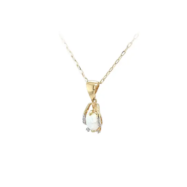 Mặt dây chuyền vàng đính ngọc opal và zircon