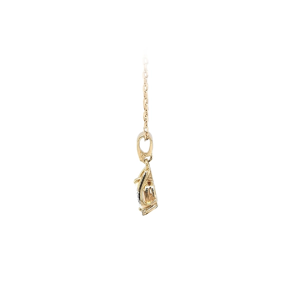Mặt dây chuyền vàng đính ngọc opal và zircon
