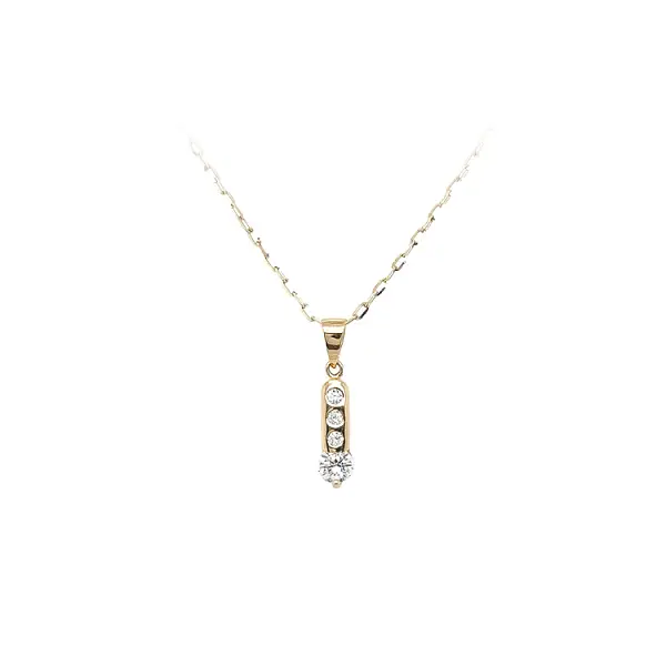 Mặt dây chuyền vàng đính đá zircon