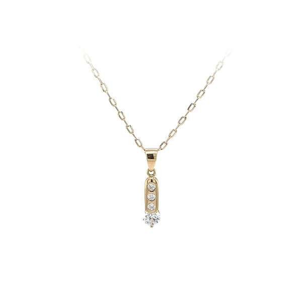 Mặt dây chuyền vàng đính đá zircon