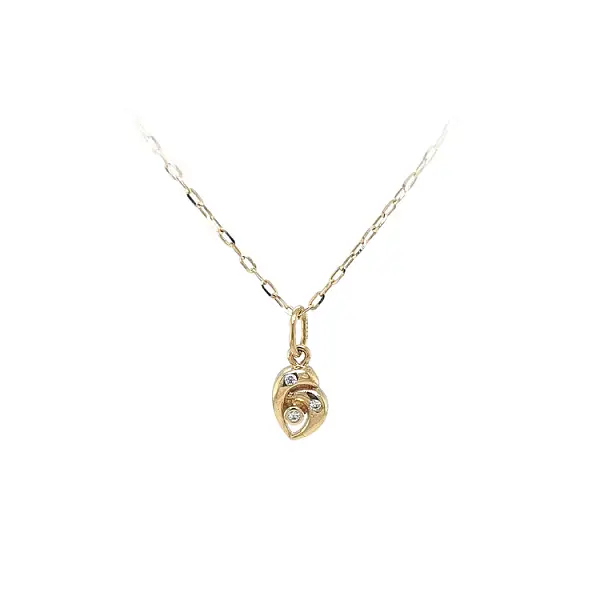 Mặt dây chuyền vàng đính đá zircon