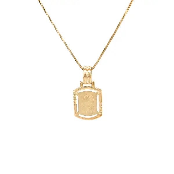 Mặt dây chuyền vàng biểu tượng của chòm sao Ma Kết