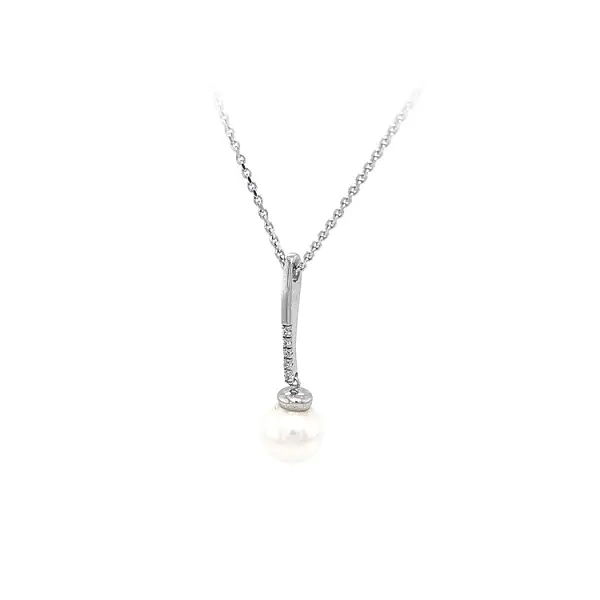 Vòng cổ vàng đính ngọc trai và đá zircon