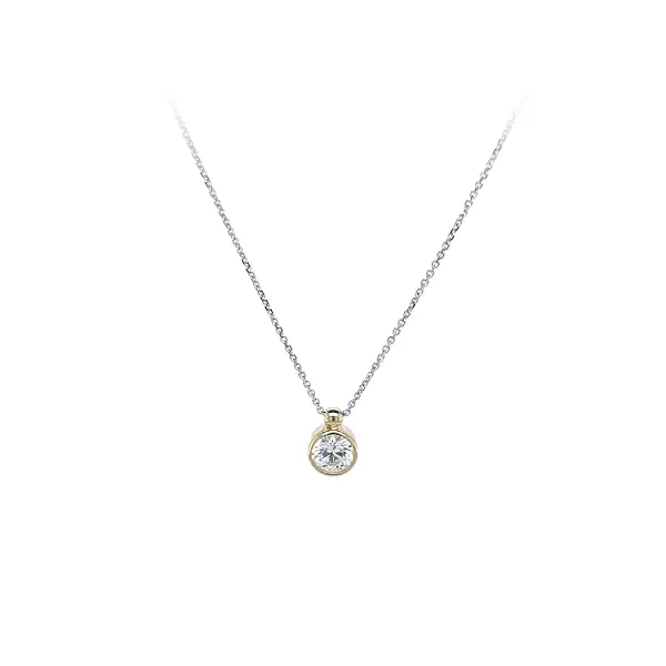 Vòng cổ kim cương vàng với đá zircon