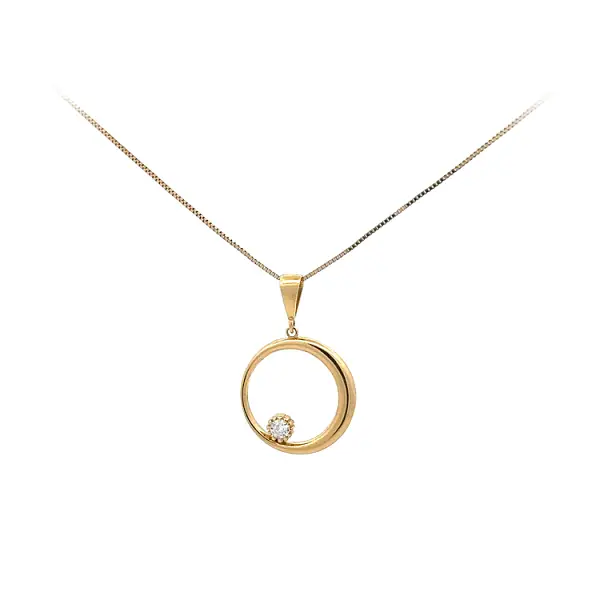 Mặt dây chuyền vàng đính đá zircon